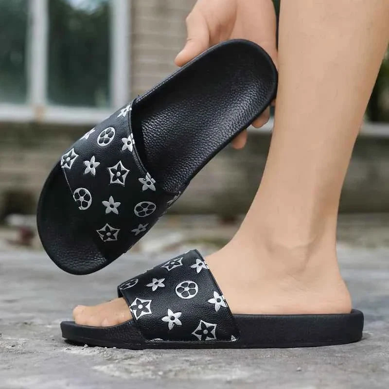 Men's Fashion Color-Blocked Slippers | Lightweight Anti-Slip Quick-Dry Slides