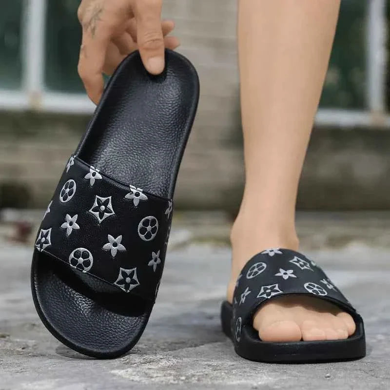 Men's Fashion Color-Blocked Slippers | Lightweight Anti-Slip Quick-Dry Slides